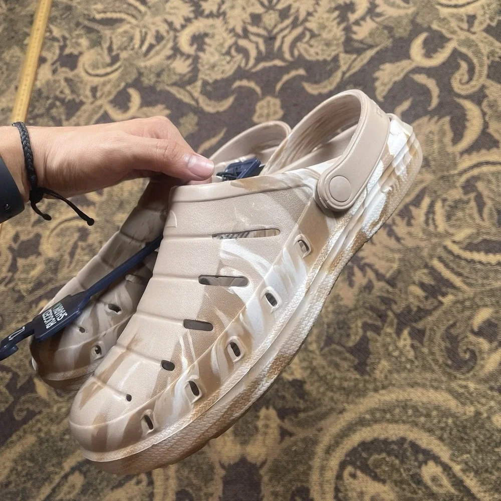 Rugged Shark Men's EVA Tan Camo Clogs Size 12 New